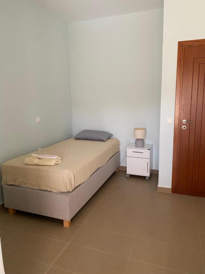 Stellar Beachhouse Gerani  ภายนอก รูปภาพ